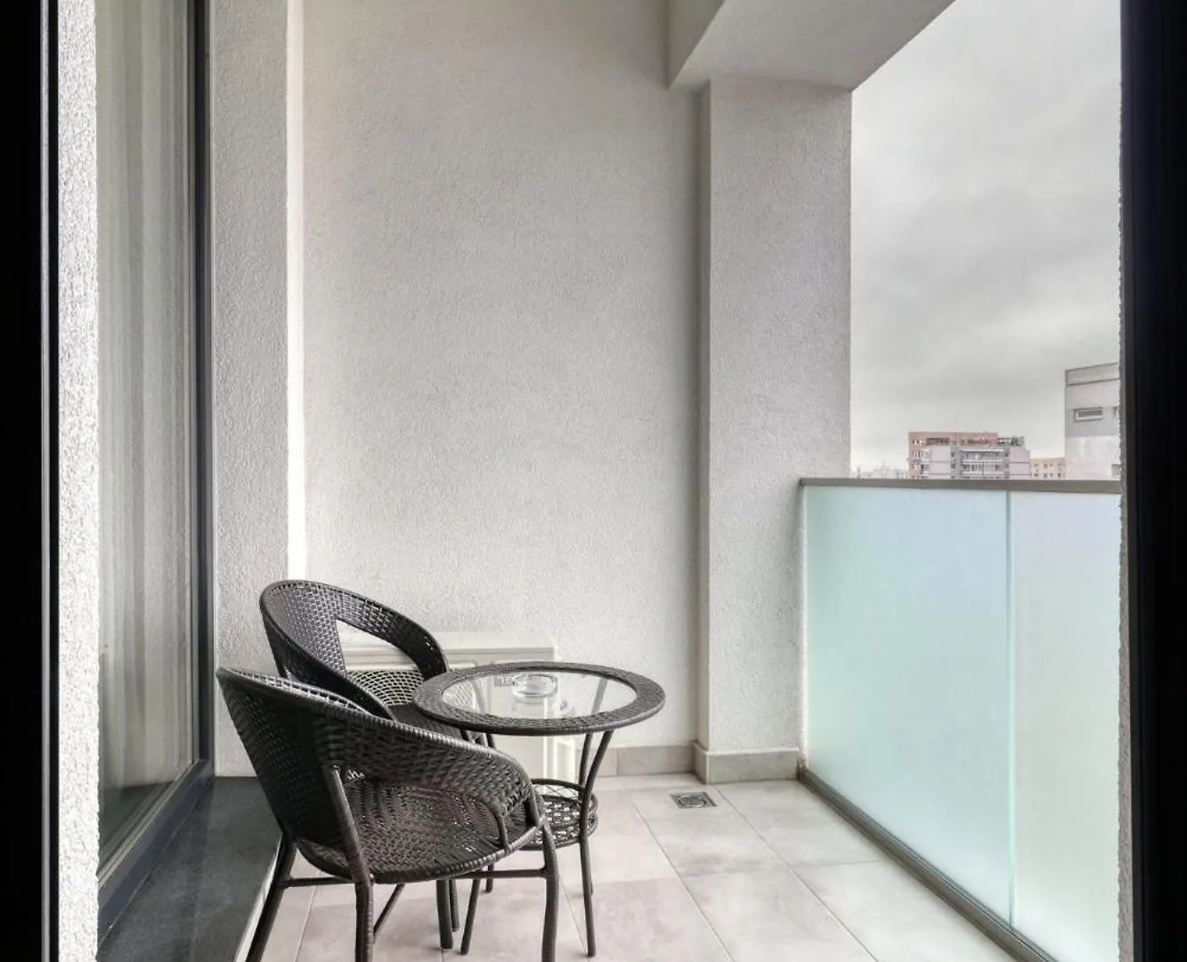 Inspiration Station - My Joyful, Cosy&Inviting Apt - Smart Thermostat - Private Parking - Ior Park - Long Term Price Cuts 布加勒斯特 公寓
