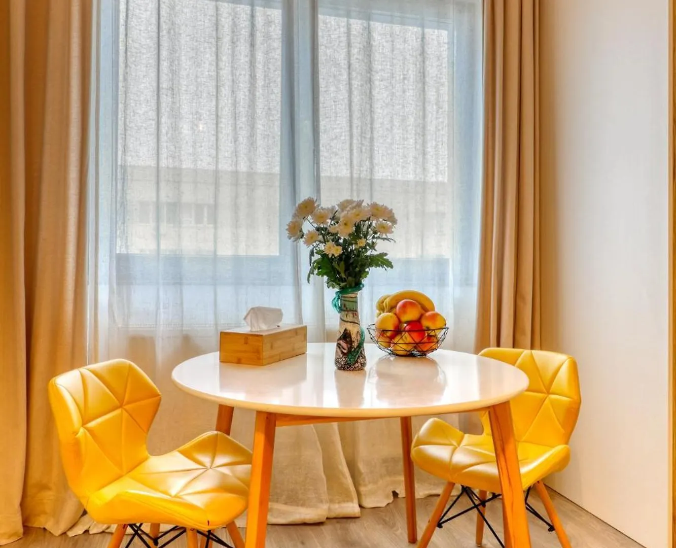 Inspiration Station - My Joyful, Cosy&Inviting Apt - Smart Thermostat - Private Parking - Ior Park - Long Term Price Cuts Βουκουρέστι 0*,  Ρουμανία